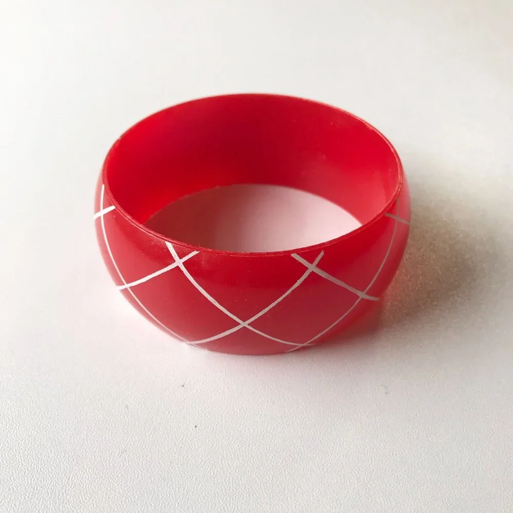 Vtg Red & White Bangle Bracelet - Picture 2 of 4